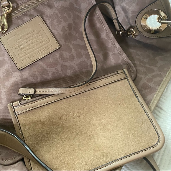 Coach Hadley XL Python Embossed Leather Bag - Picture 7 of 15